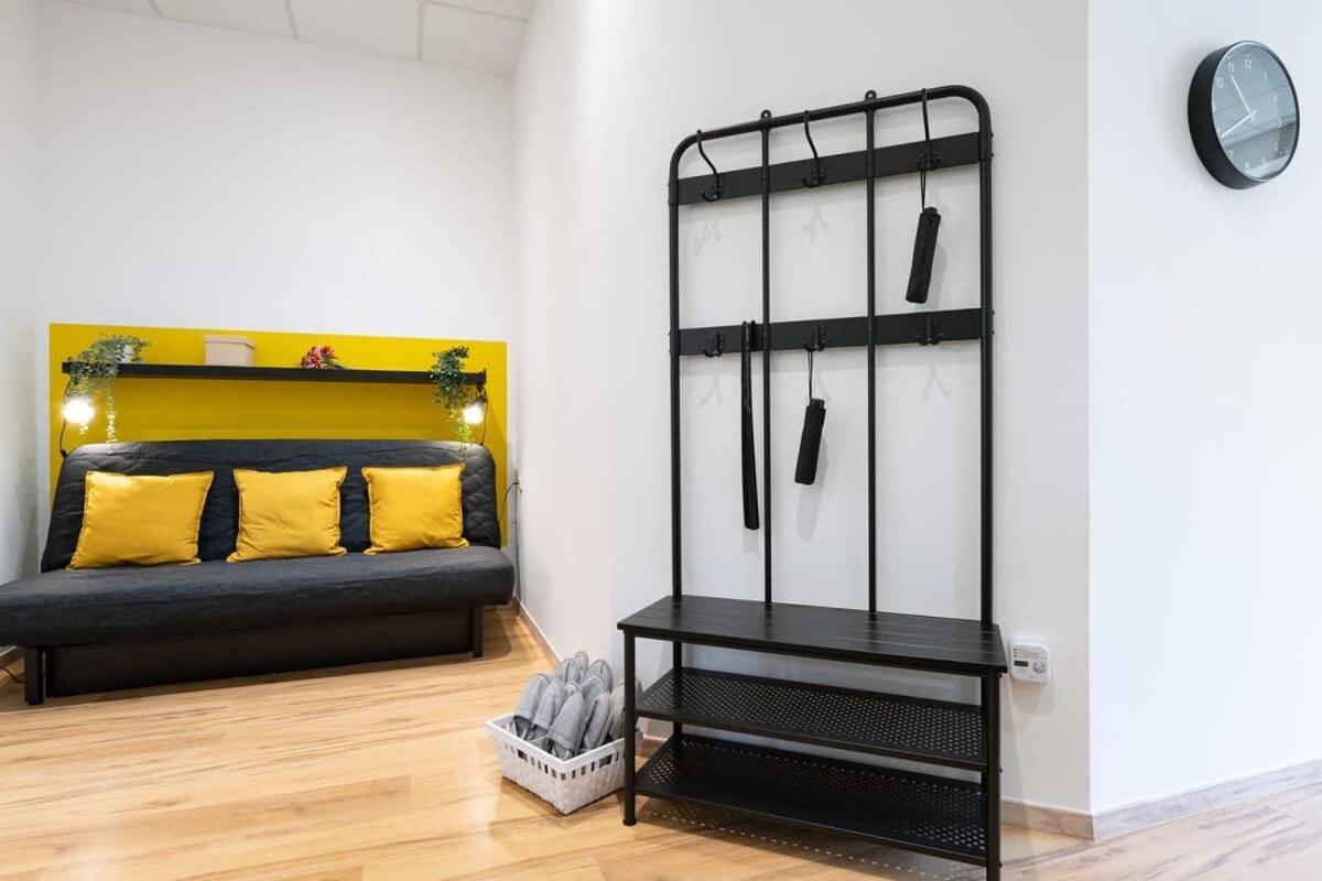 Big Central Apartment Near Rotkreuzplatz With 3 Bedroom For 12 Pax 뮌헨 외부 사진
